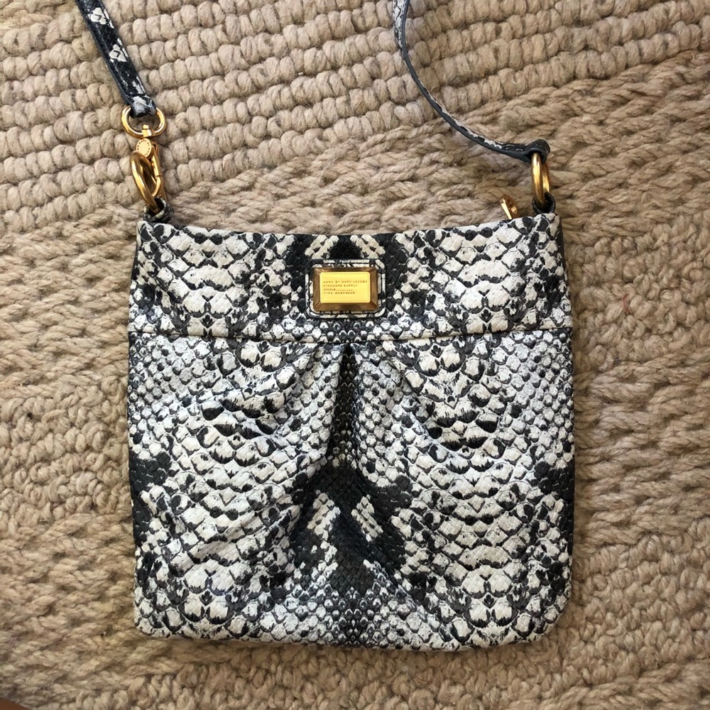 MARC BY MARC JACOBS ⭐️ CROSSBODY